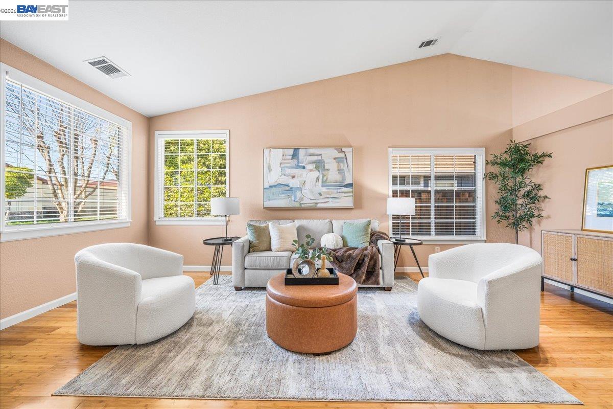 1727 Sutter St, Livermore, CA, 94551