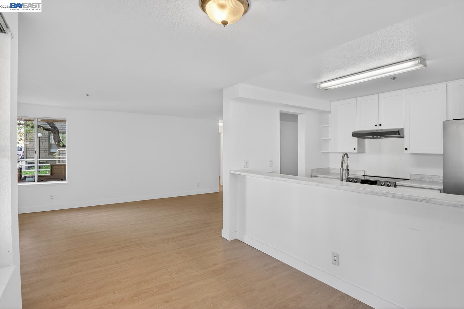 Photo #15: 41127604 Listing: Photo #15