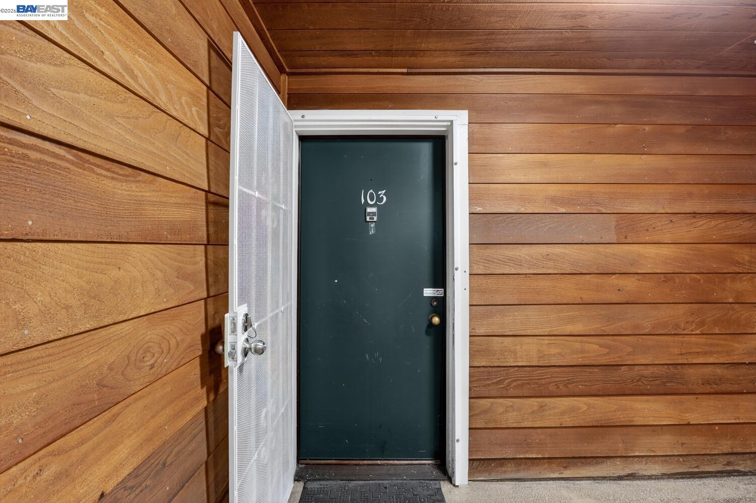 Photo #9: 41127604 Listing: Photo #9