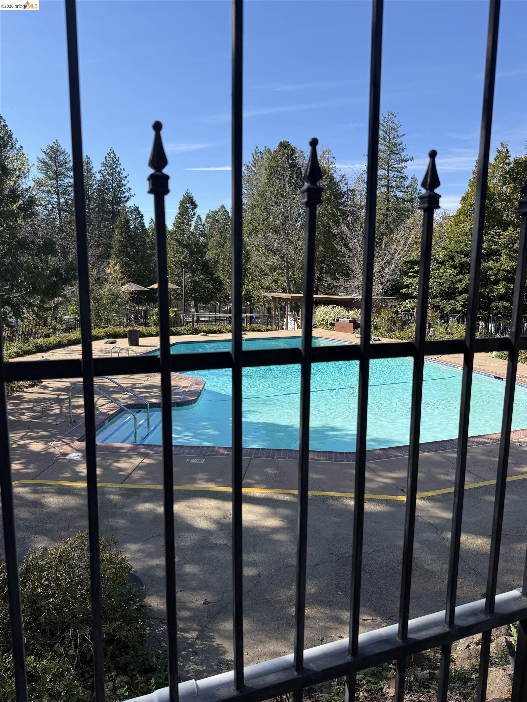 Detail Gallery Image 7 of 9 For Sandelwood, Murphys,  CA 95247 - – Beds | – Baths