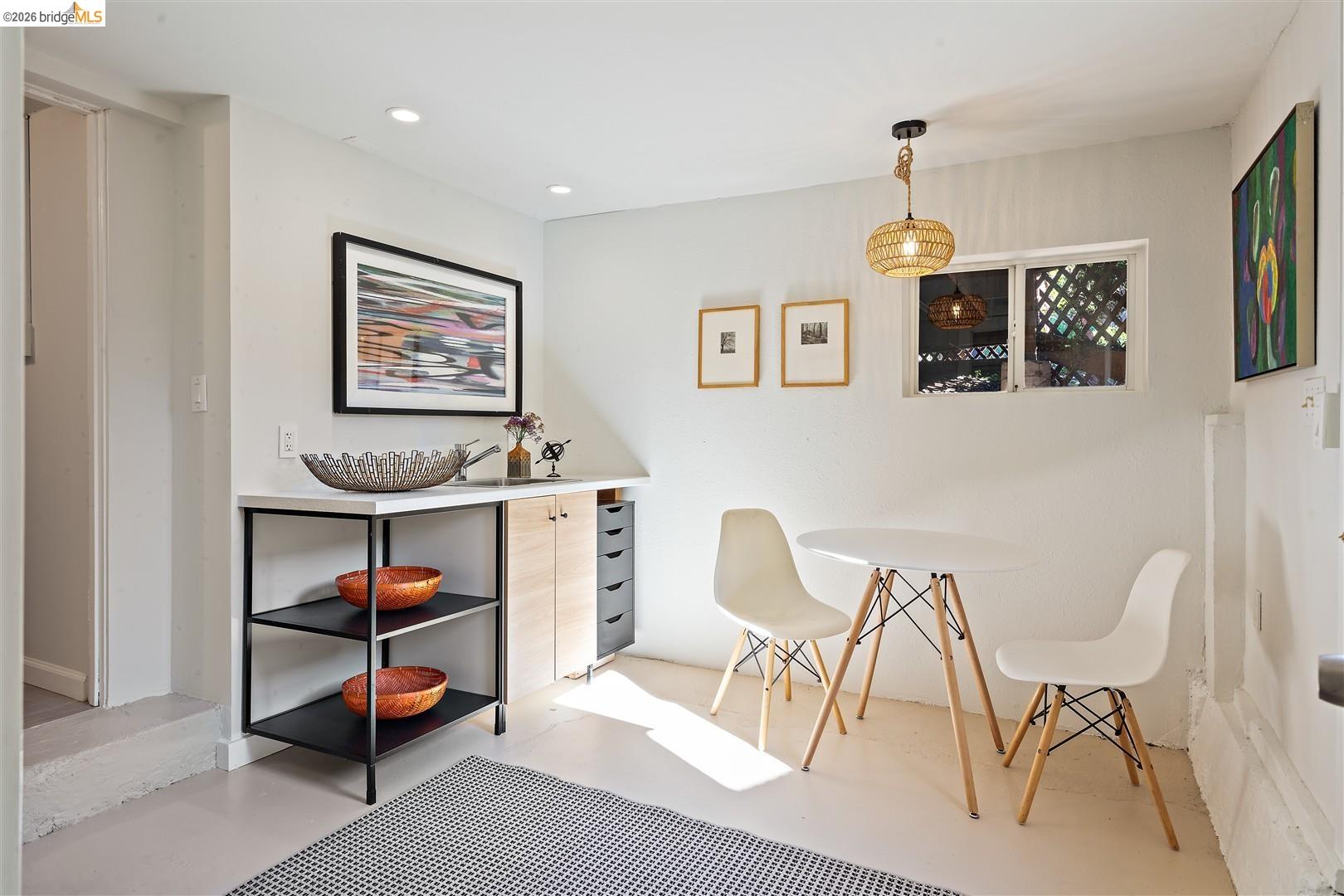 Detail Gallery Image 27 of 55 For 1950 Hopkins Street, Berkeley,  CA 94707 - 2 Beds | 2 Baths