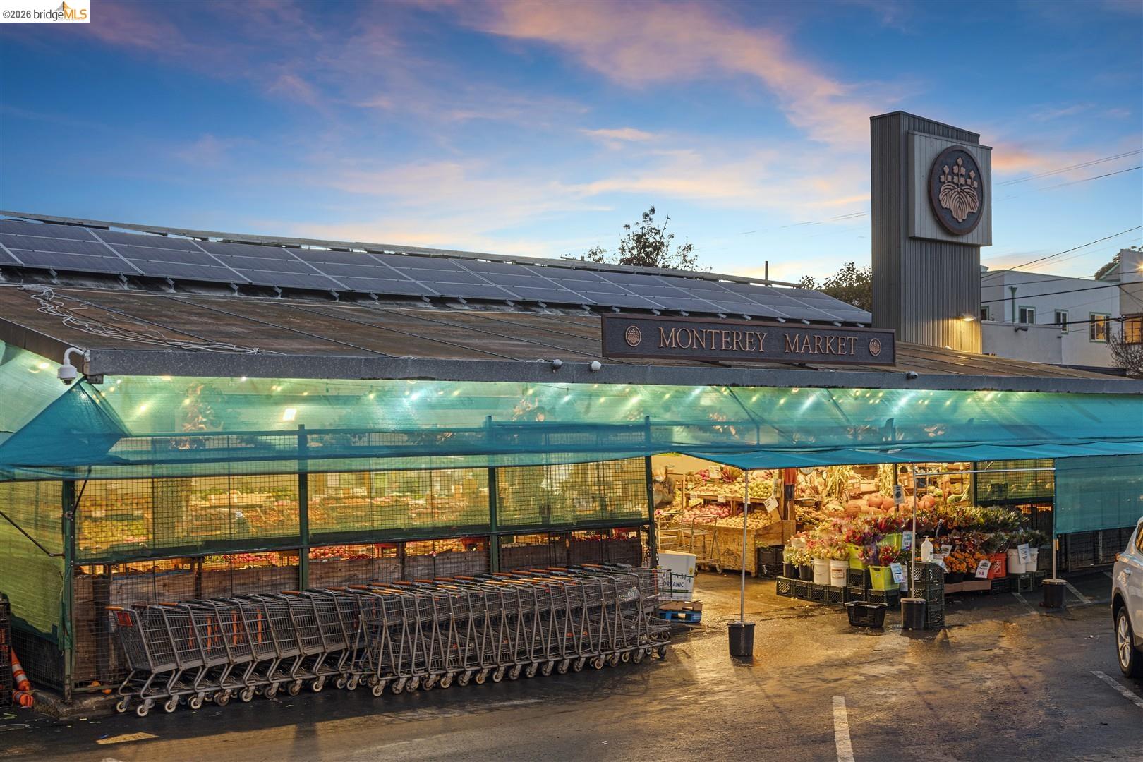 Detail Gallery Image 53 of 55 For 1950 Hopkins Street, Berkeley,  CA 94707 - 2 Beds | 2 Baths