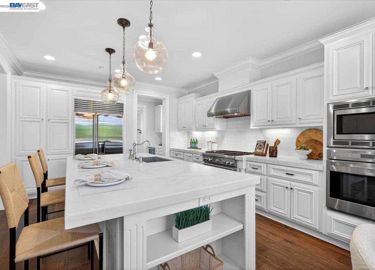 Detail Gallery Image 13 of 60 For 130 Tamarind Ln, Danville,  CA 94526 - 6 Beds | 6/1 Baths