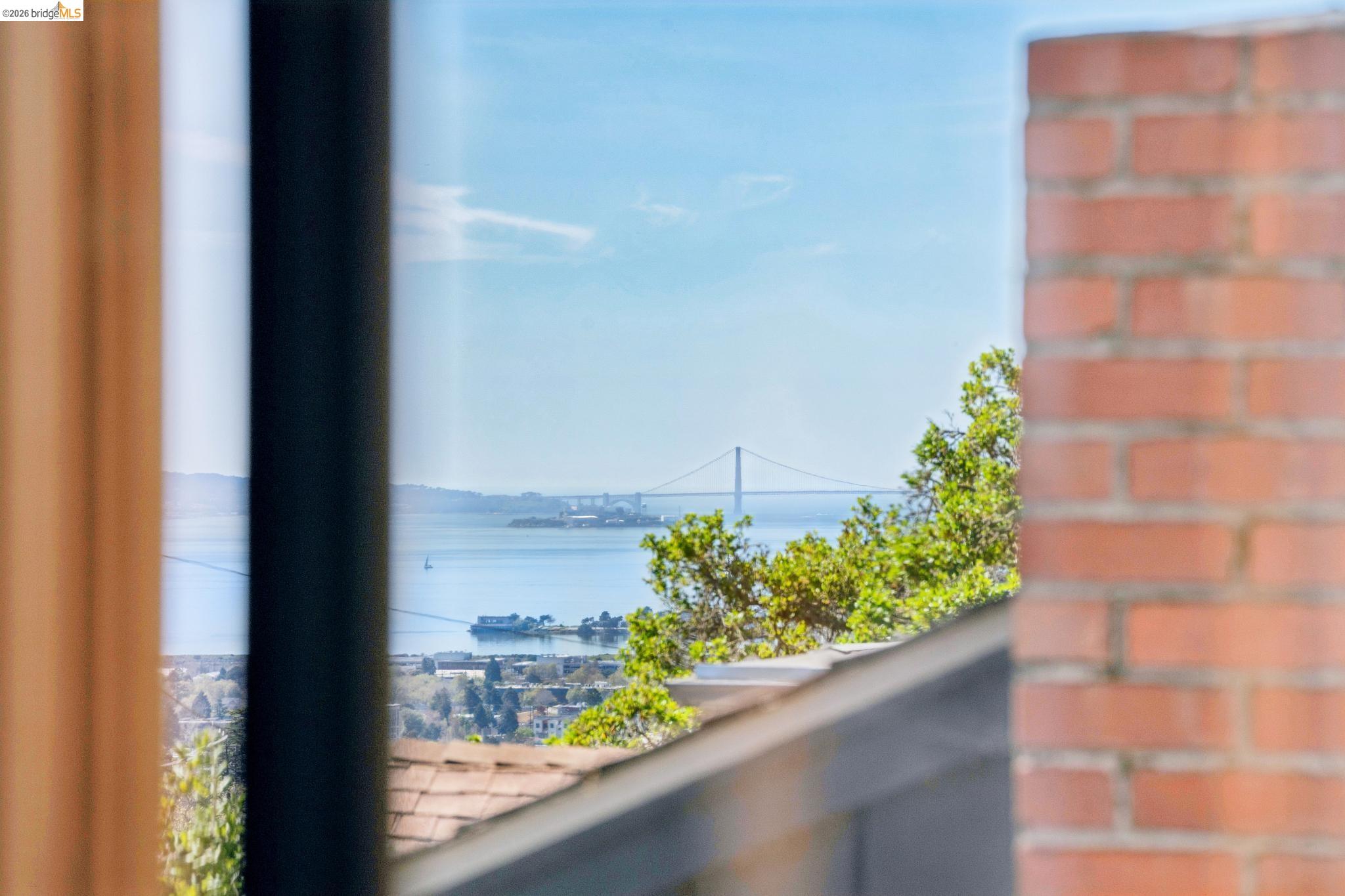 Detail Gallery Image 23 of 49 For 1698 La Loma Ave, Berkeley,  CA 94709 - 1 Beds | 1 Baths