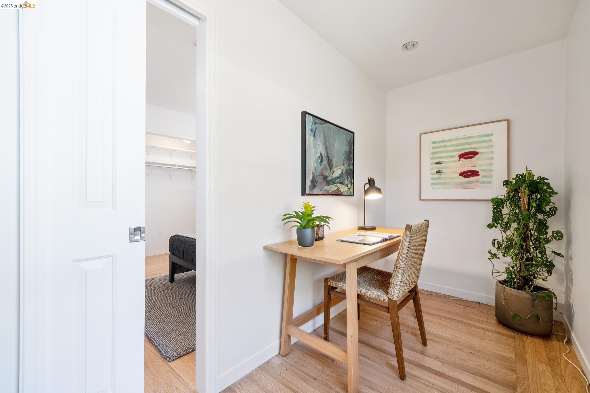 Detail Gallery Image 34 of 49 For 1698 La Loma Ave, Berkeley,  CA 94709 - 1 Beds | 1 Baths