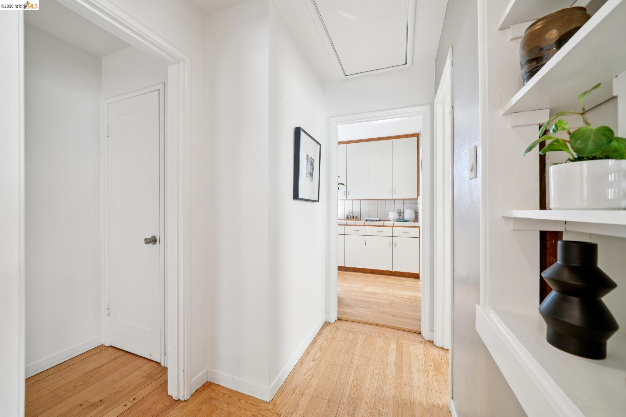 Detail Gallery Image 40 of 49 For 1698 La Loma Ave, Berkeley,  CA 94709 - 1 Beds | 1 Baths