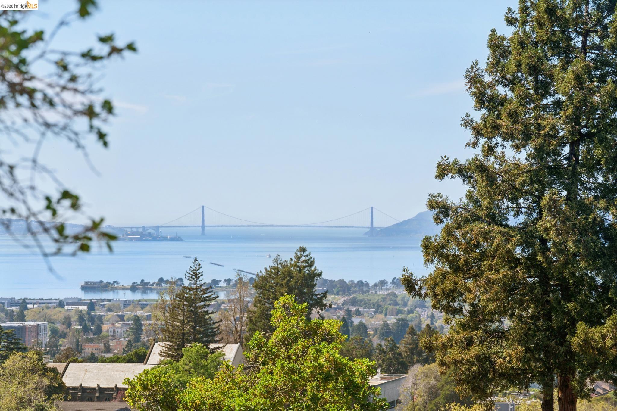 Detail Gallery Image 47 of 49 For 1698 La Loma Ave, Berkeley,  CA 94709 - 1 Beds | 1 Baths