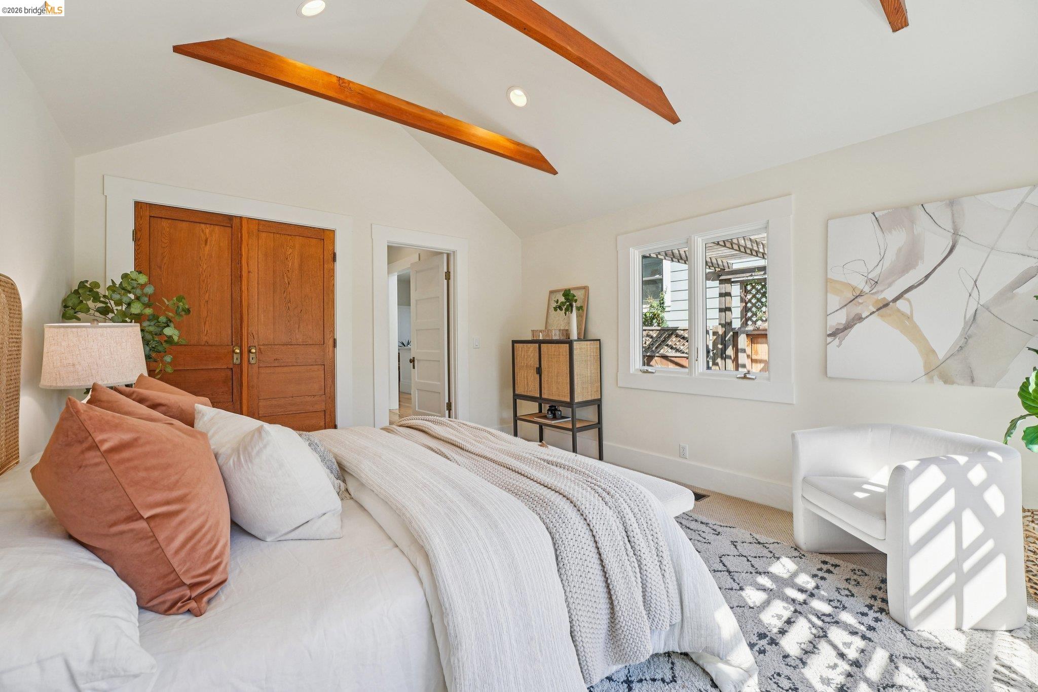 Detail Gallery Image 16 of 30 For 491 Mcauley St, Oakland,  CA 94609 - 3 Beds | 2 Baths