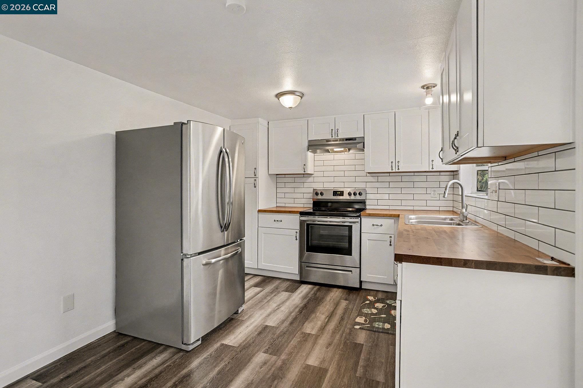 Detail Gallery Image 6 of 20 For 4041-4047 Ellis Rd, Martinez,  CA 94553 - – Beds | – Baths