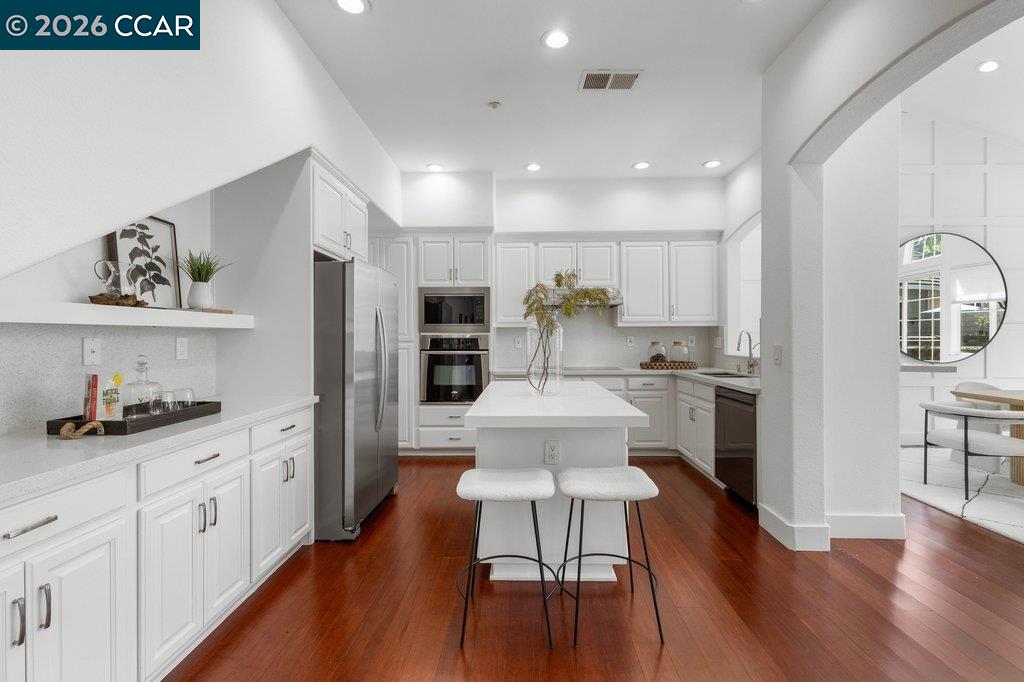 Detail Gallery Image 16 of 52 For 172 Sugarloaf Ct, Alamo,  CA 94507 - 4 Beds | 2 Baths