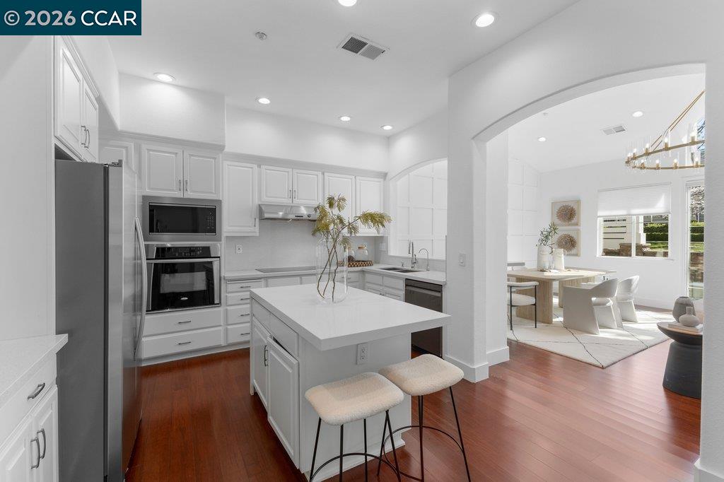 Detail Gallery Image 17 of 52 For 172 Sugarloaf Ct, Alamo,  CA 94507 - 4 Beds | 2 Baths