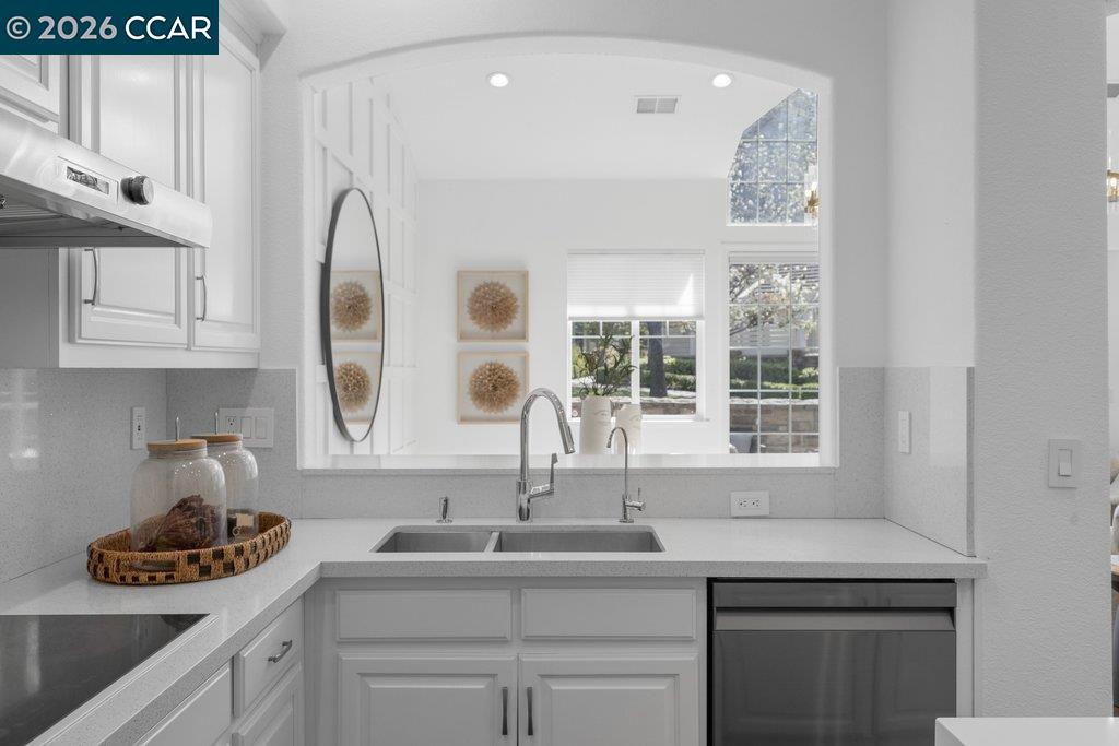 Detail Gallery Image 20 of 52 For 172 Sugarloaf Ct, Alamo,  CA 94507 - 4 Beds | 2 Baths