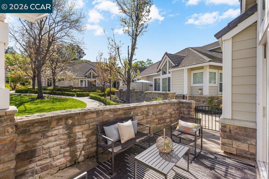 Detail Gallery Image 46 of 52 For 172 Sugarloaf Ct, Alamo,  CA 94507 - 4 Beds | 2 Baths