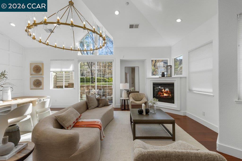 Detail Gallery Image 9 of 52 For 172 Sugarloaf Ct, Alamo,  CA 94507 - 4 Beds | 2 Baths