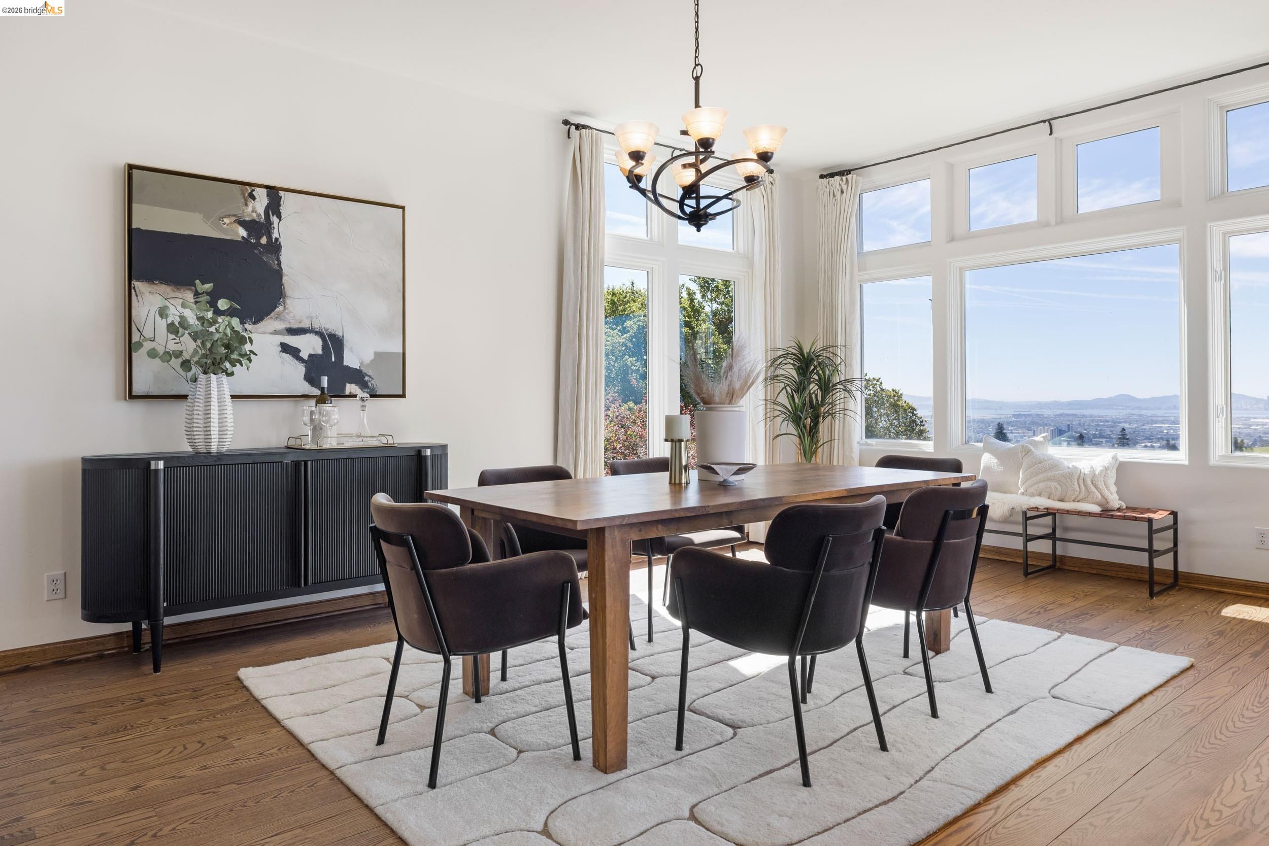 Detail Gallery Image 18 of 60 For 4951 Proctor Ave, Oakland,  CA 94618 - 3 Beds | 2/1 Baths