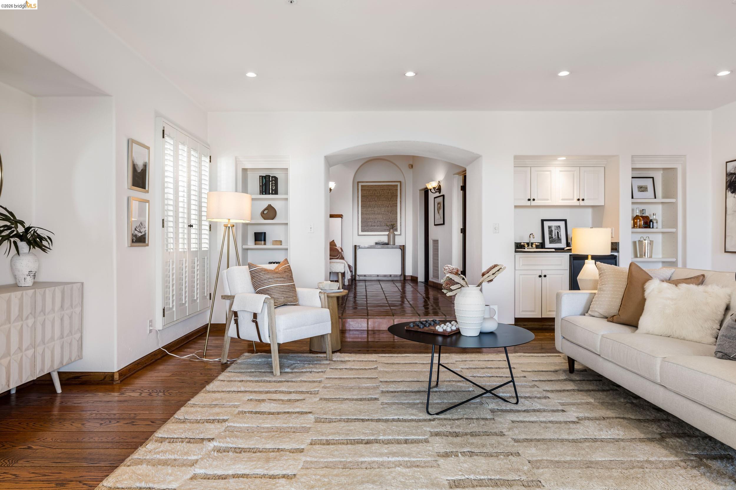 Detail Gallery Image 26 of 60 For 4951 Proctor Ave, Oakland,  CA 94618 - 3 Beds | 2/1 Baths