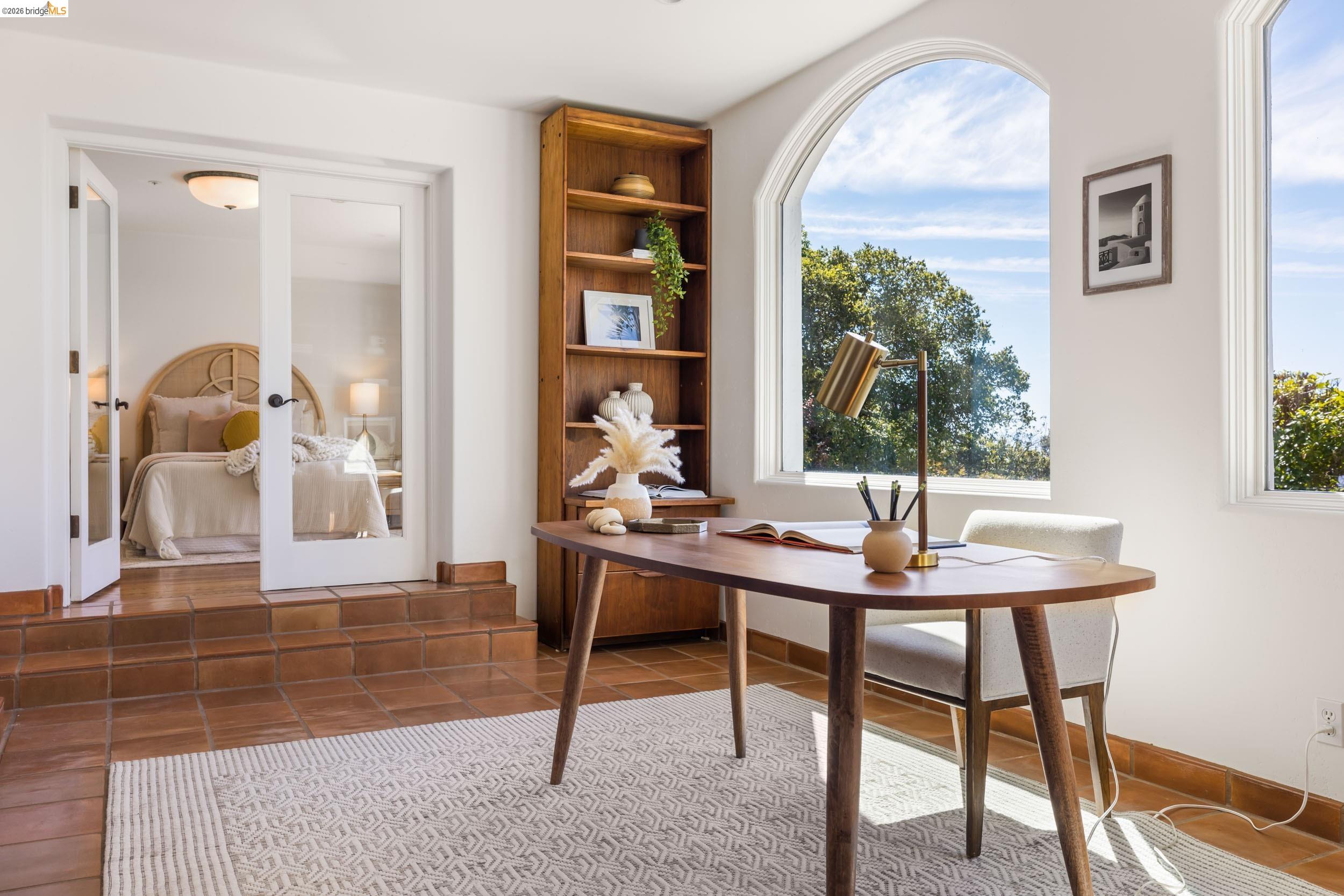 Detail Gallery Image 31 of 60 For 4951 Proctor Ave, Oakland,  CA 94618 - 3 Beds | 2/1 Baths