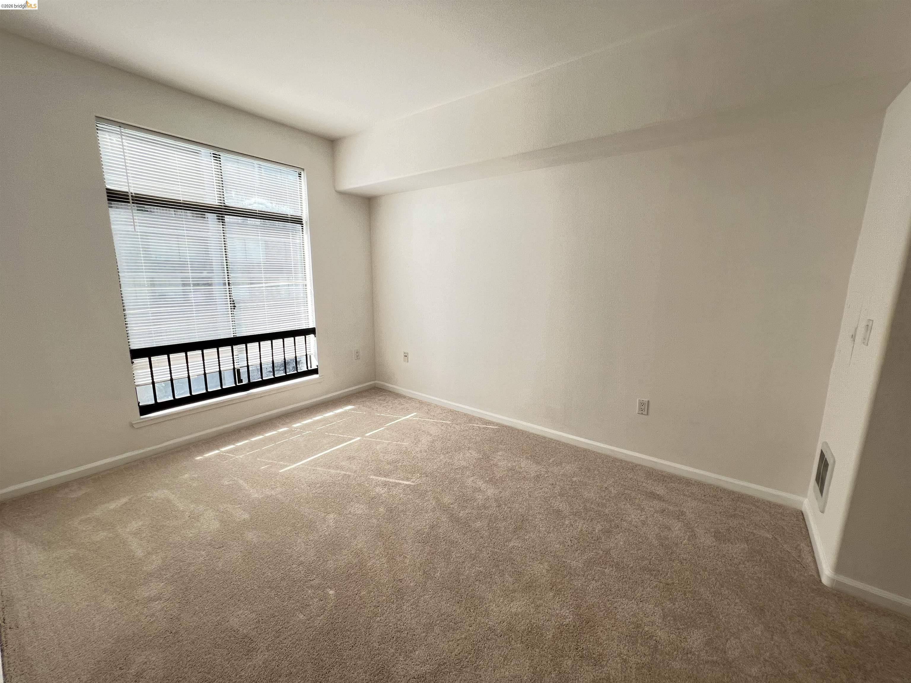 Photo #10: 41127620 Listing: Photo #10