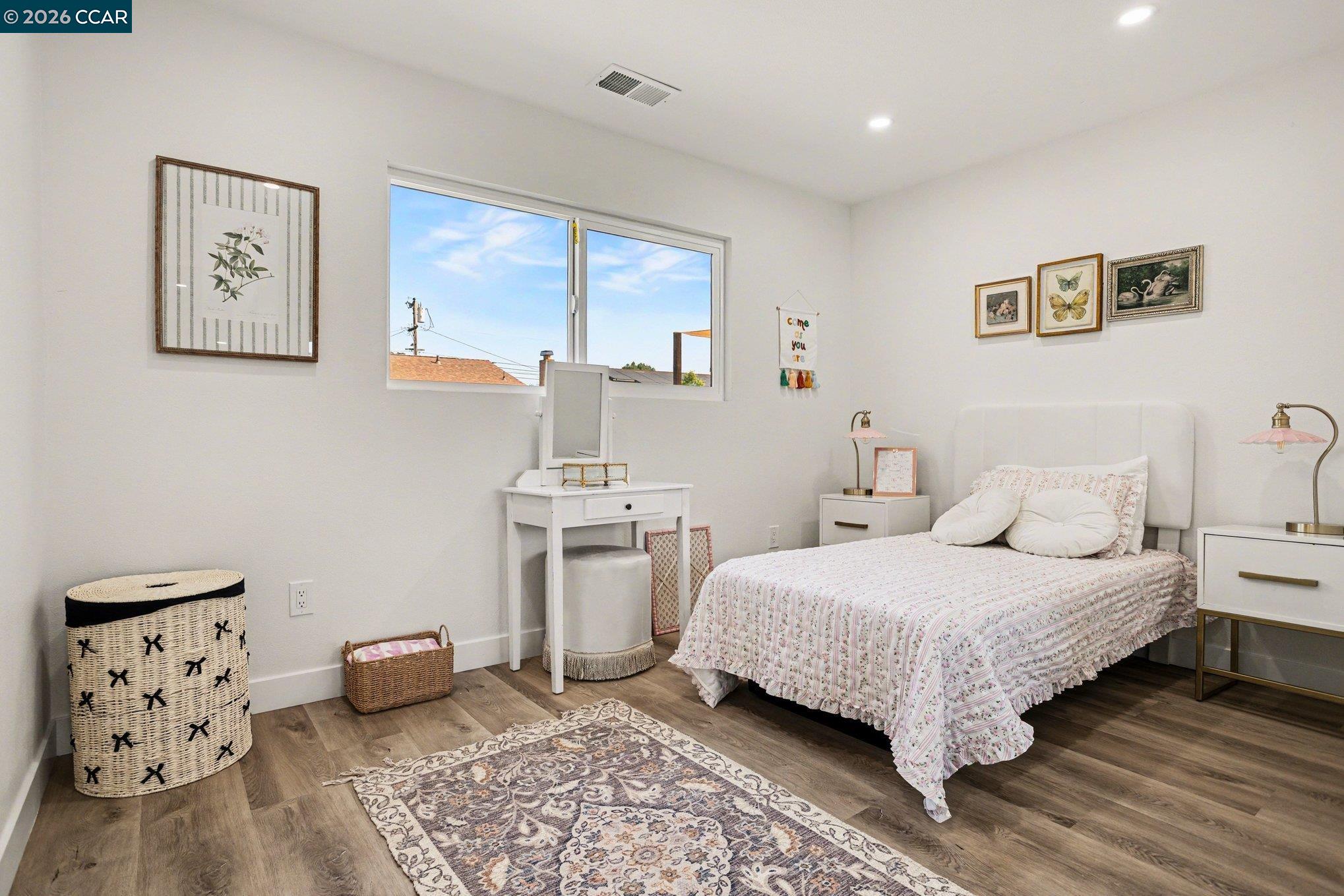 Detail Gallery Image 19 of 29 For 2579 Montgomery Ave, Concord,  CA 94519 - 3 Beds | 2 Baths