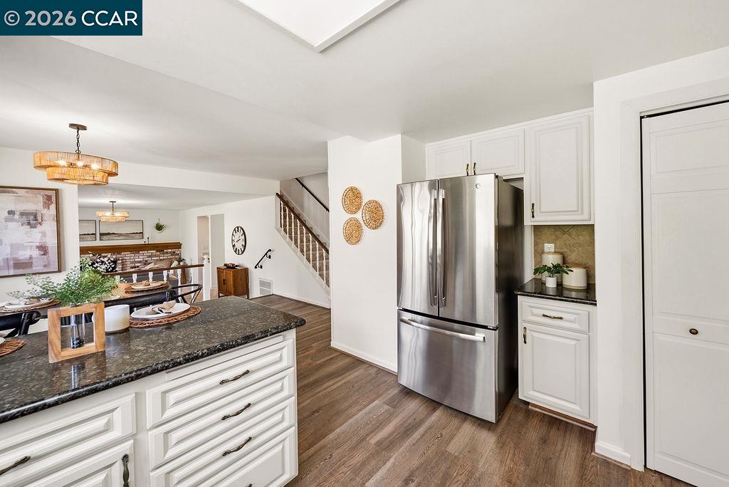 Detail Gallery Image 14 of 60 For 5617 Bettencourt Dr, Clayton,  CA 94517 - 4 Beds | 2/1 Baths