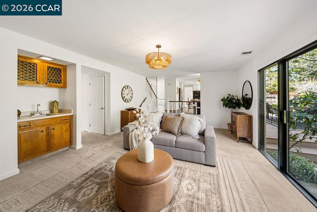 Detail Gallery Image 18 of 60 For 5617 Bettencourt Dr, Clayton,  CA 94517 - 4 Beds | 2/1 Baths