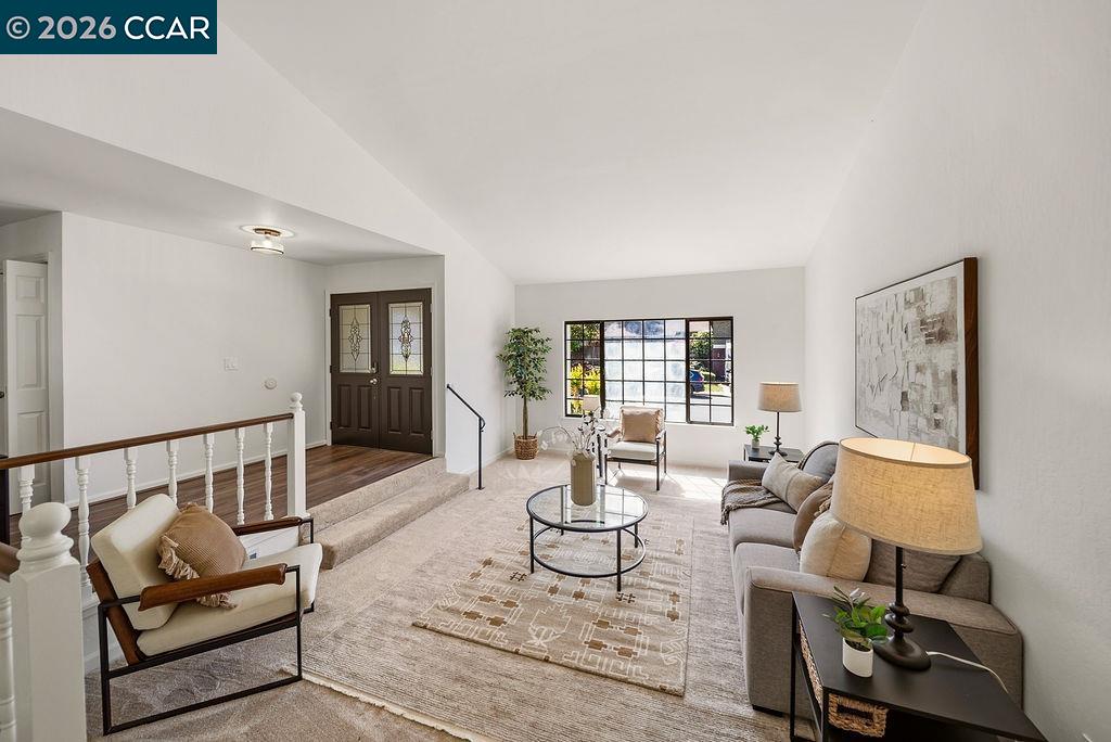 Detail Gallery Image 4 of 60 For 5617 Bettencourt Dr, Clayton,  CA 94517 - 4 Beds | 2/1 Baths