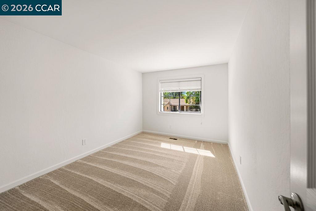 Detail Gallery Image 33 of 60 For 5617 Bettencourt Dr, Clayton,  CA 94517 - 4 Beds | 2/1 Baths