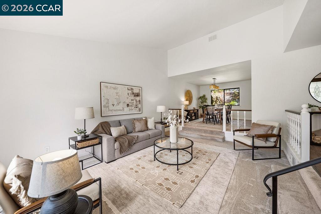 Detail Gallery Image 5 of 60 For 5617 Bettencourt Dr, Clayton,  CA 94517 - 4 Beds | 2/1 Baths