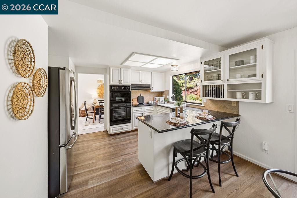 Detail Gallery Image 10 of 60 For 5617 Bettencourt Dr, Clayton,  CA 94517 - 4 Beds | 2/1 Baths