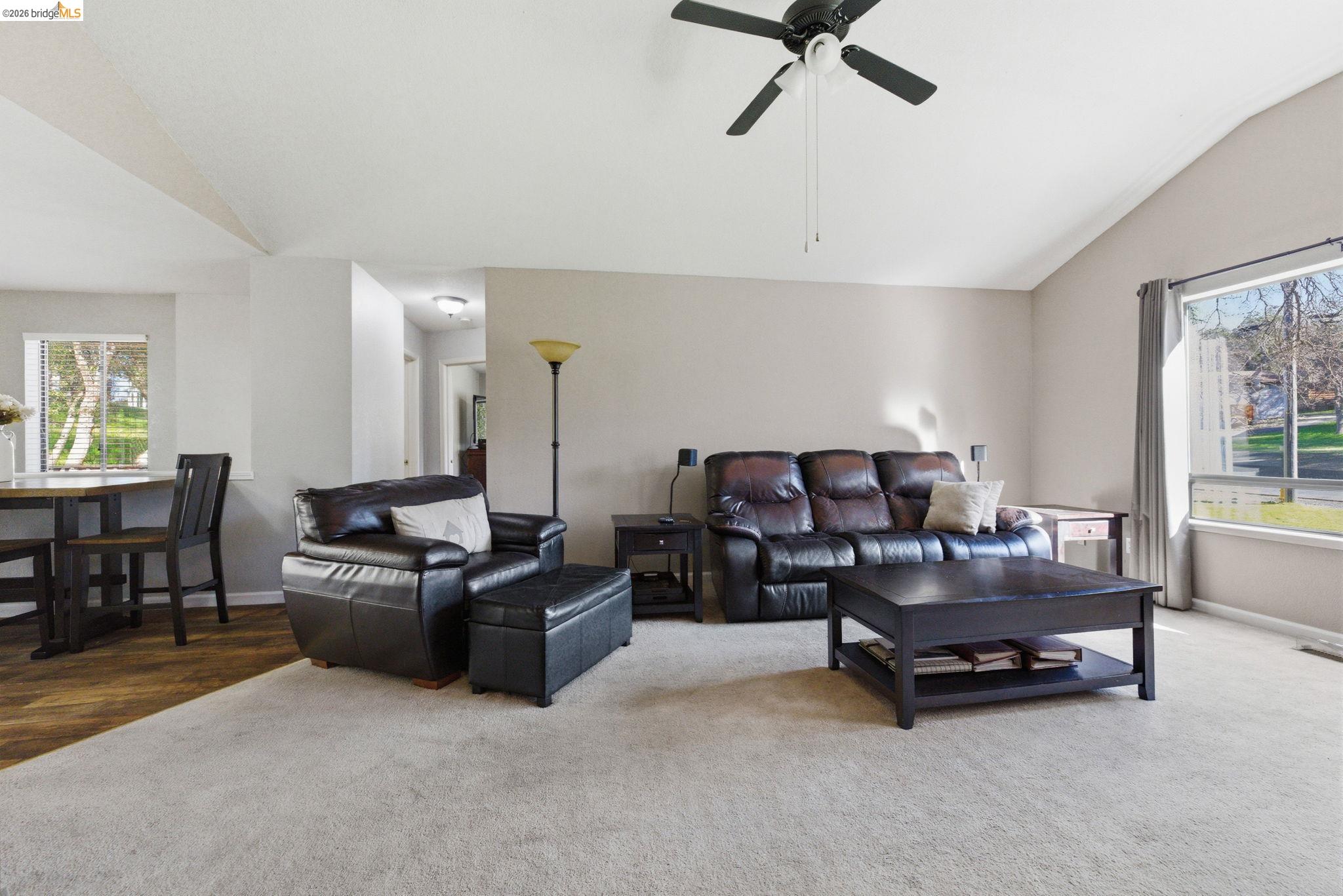 Detail Gallery Image 21 of 59 For 12796 Cresthaven Dr, Groveland,  CA 95321 - 3 Beds | 2 Baths