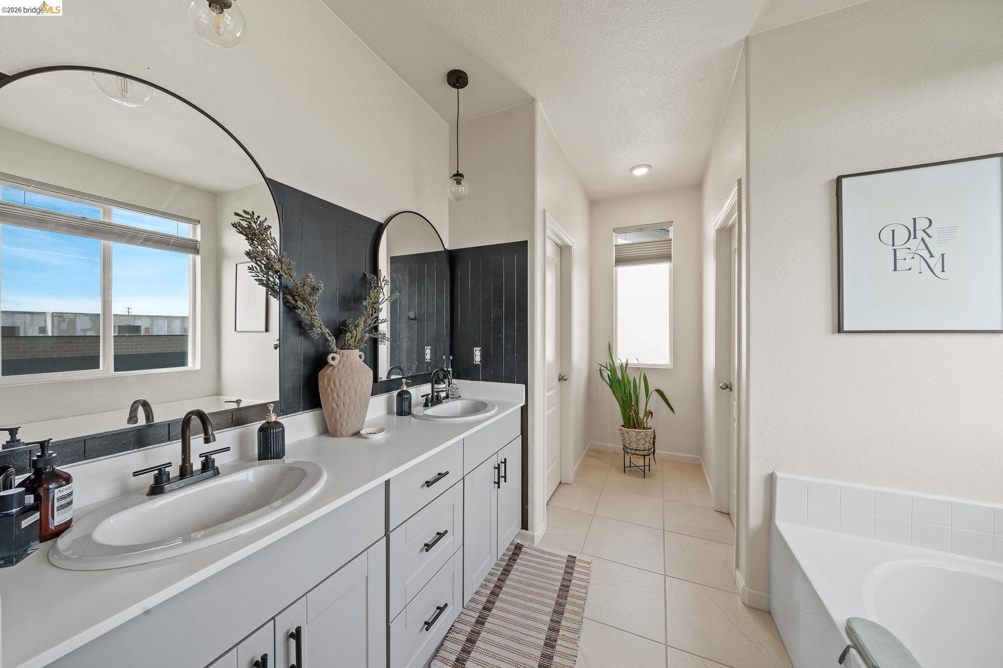 Detail Gallery Image 19 of 38 For 916 Diego Dr, Oakley,  CA 94561 - 3 Beds | 2/1 Baths