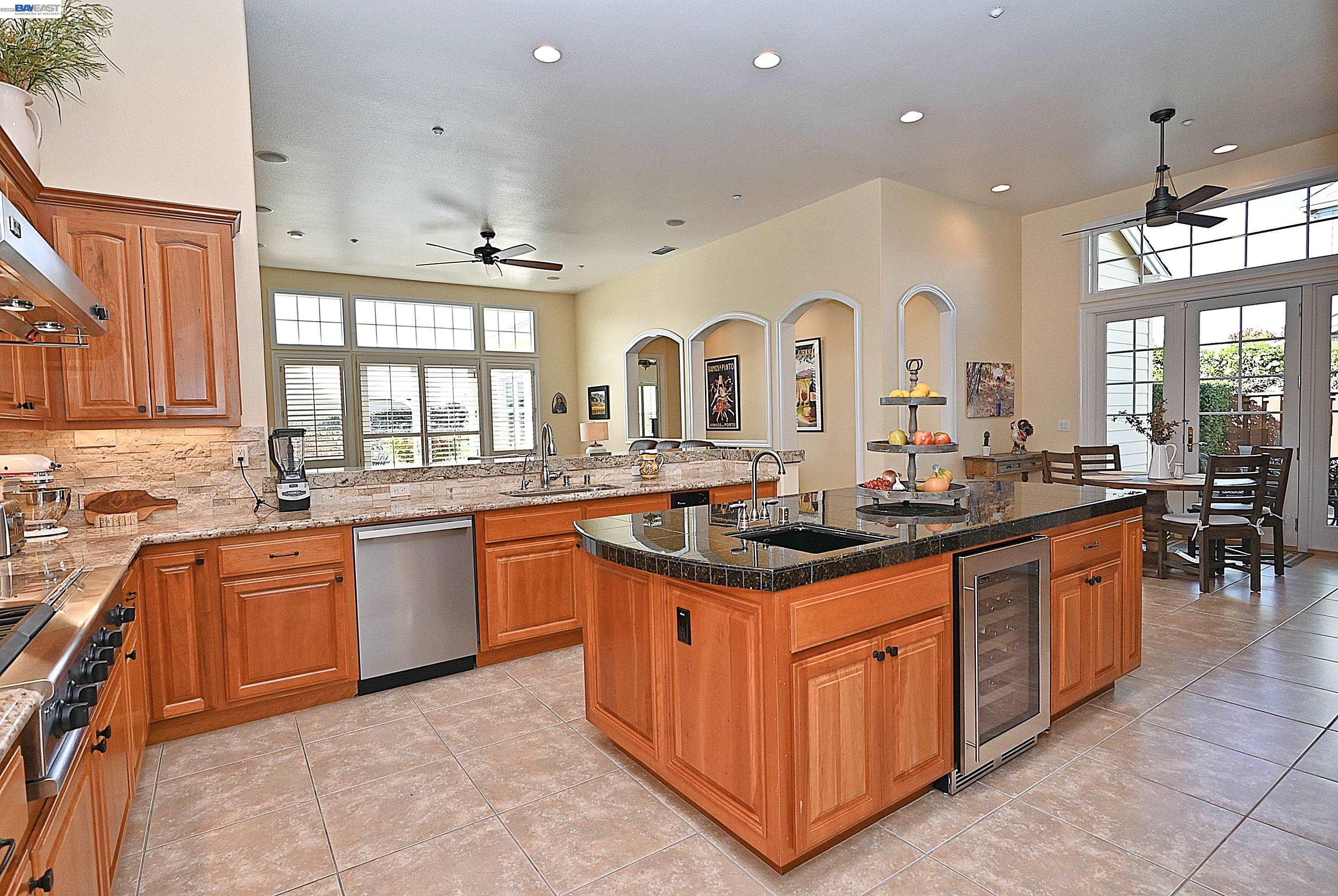 Detail Gallery Image 15 of 59 For 2221 Leccino Ct, Livermore,  CA 94550 - 4 Beds | 3/1 Baths