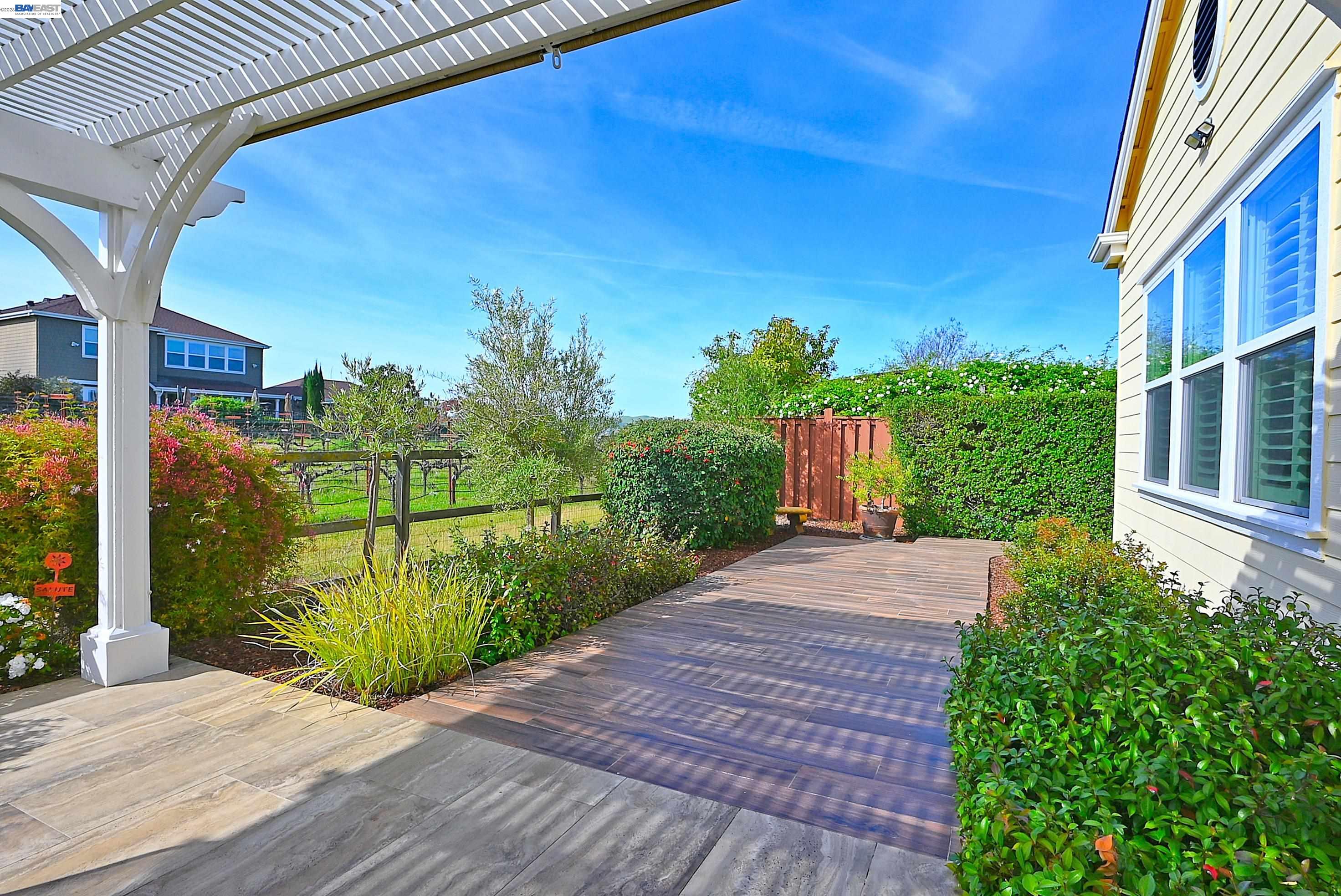 Detail Gallery Image 41 of 59 For 2221 Leccino Ct, Livermore,  CA 94550 - 4 Beds | 3/1 Baths