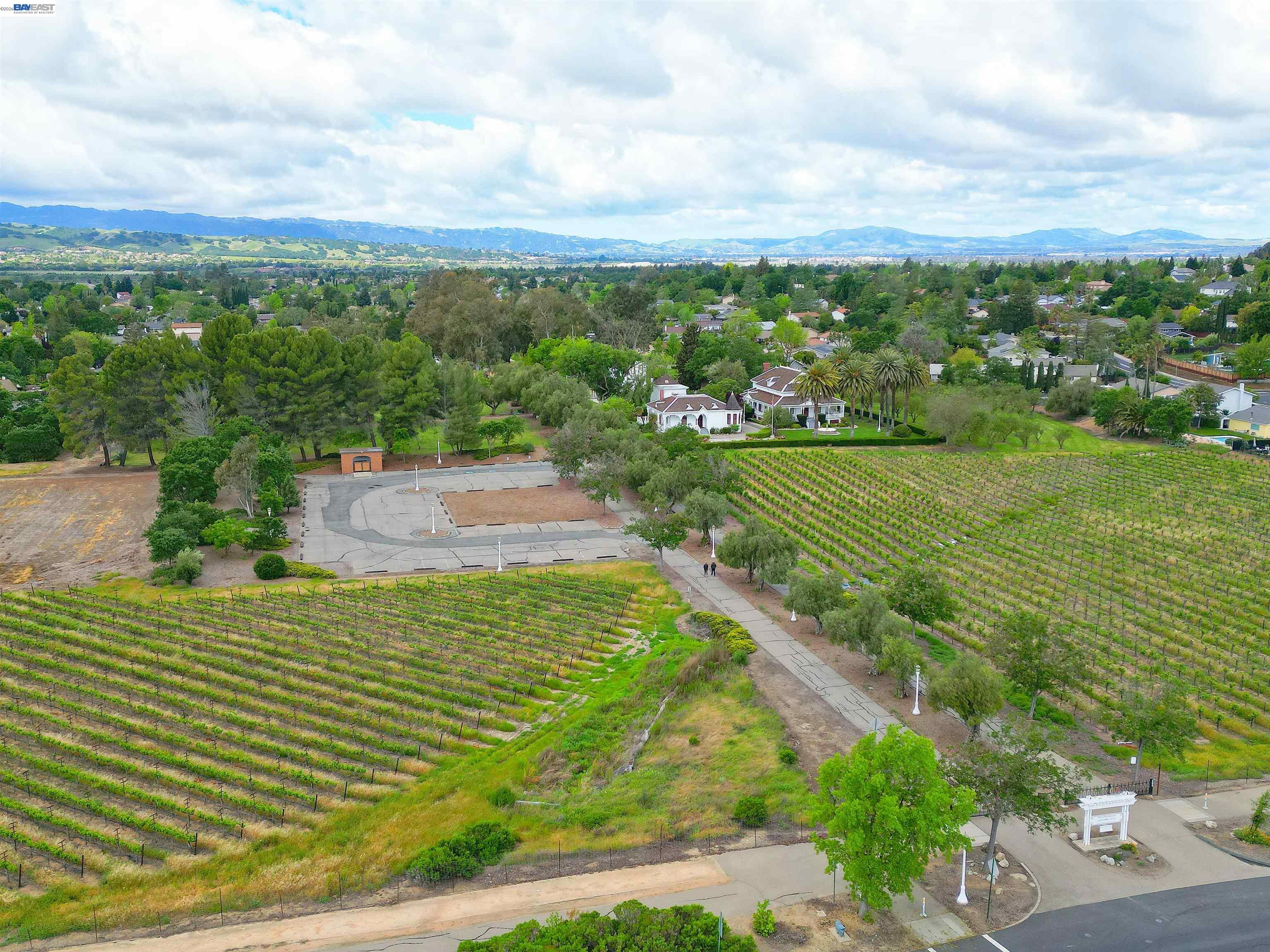 Detail Gallery Image 58 of 59 For 2221 Leccino Ct, Livermore,  CA 94550 - 4 Beds | 3/1 Baths