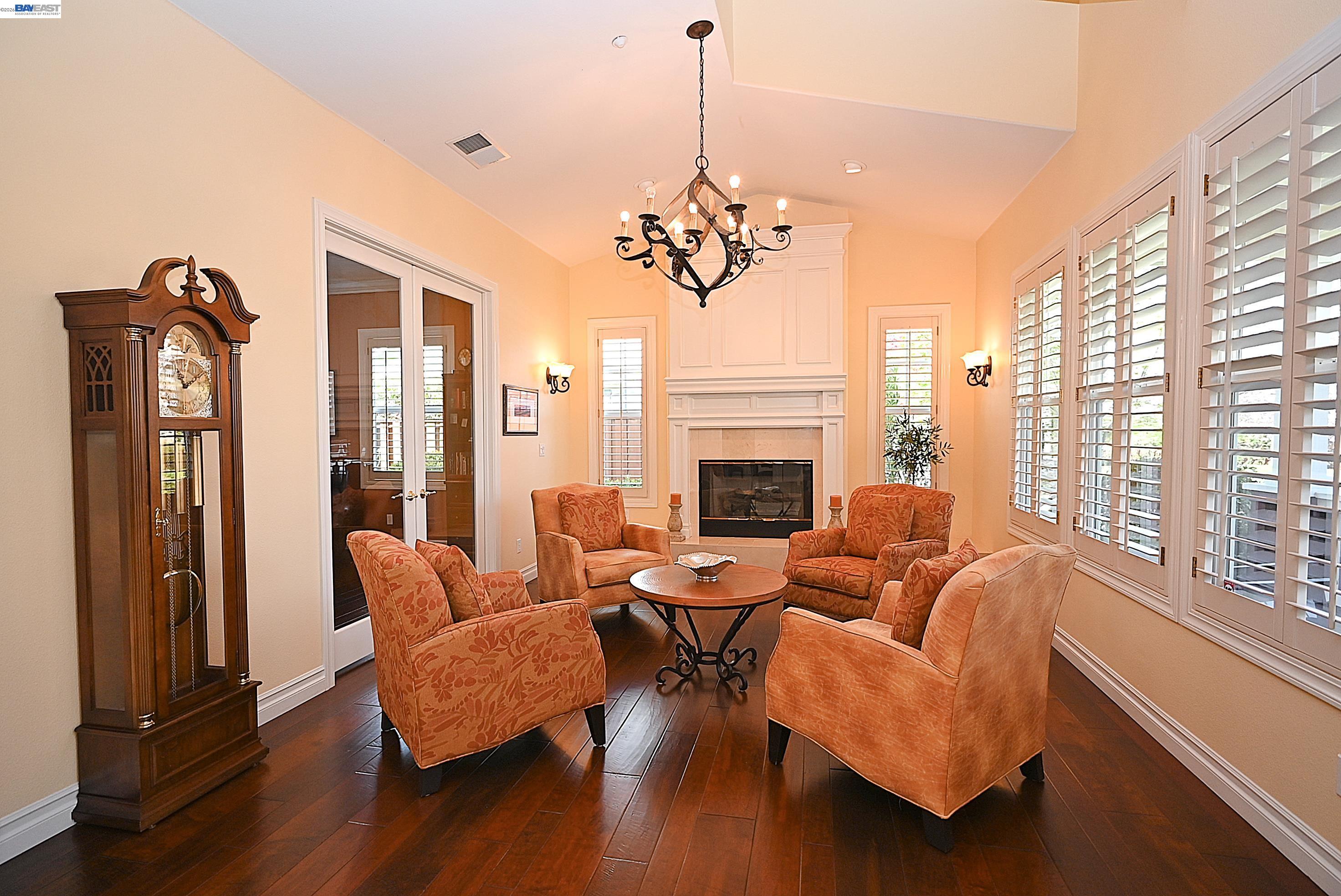 Detail Gallery Image 7 of 59 For 2221 Leccino Ct, Livermore,  CA 94550 - 4 Beds | 3/1 Baths