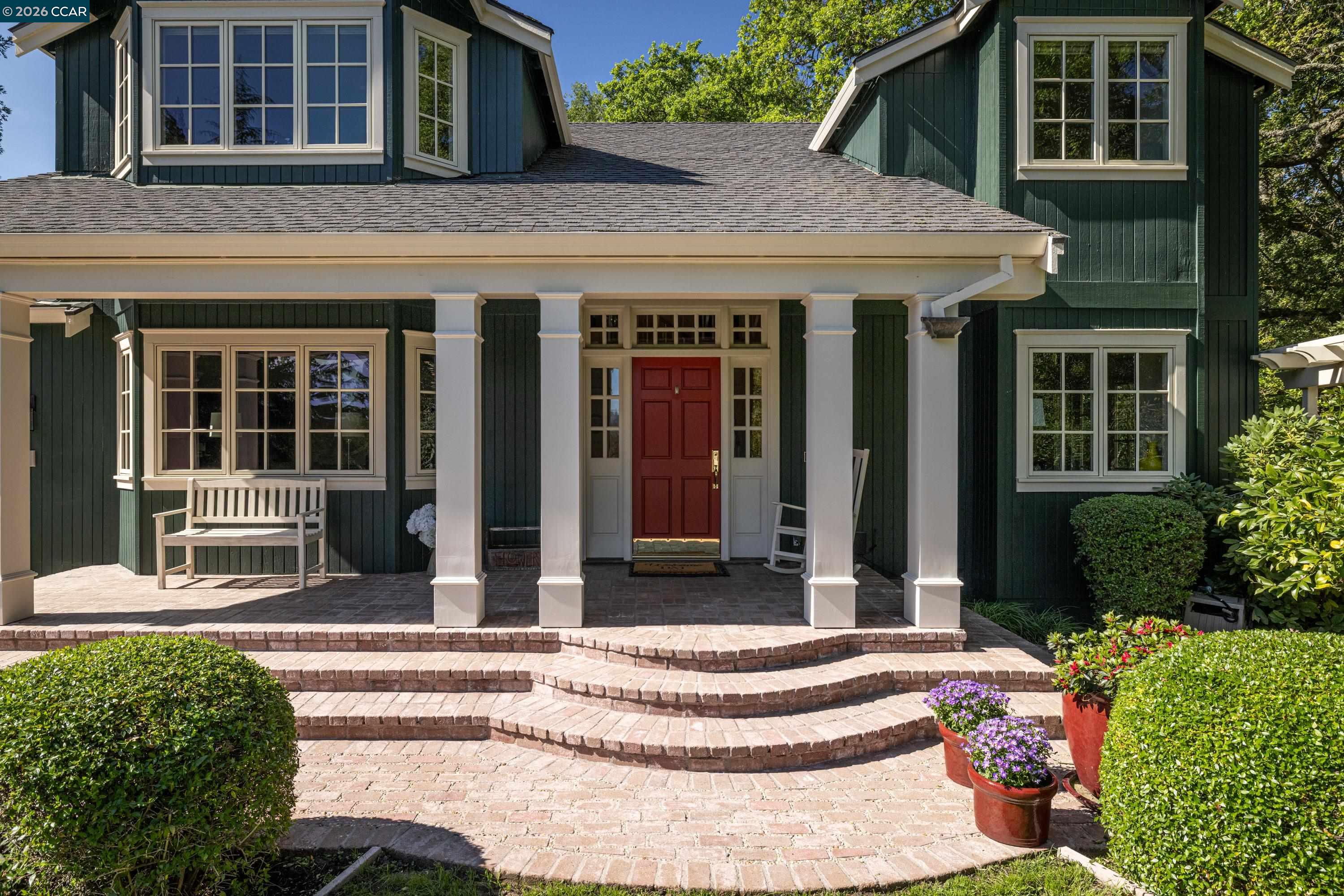 Detail Gallery Image 3 of 52 For 166 Gerald Drive, Danville,  CA 94526 - 4 Beds | 2/1 Baths