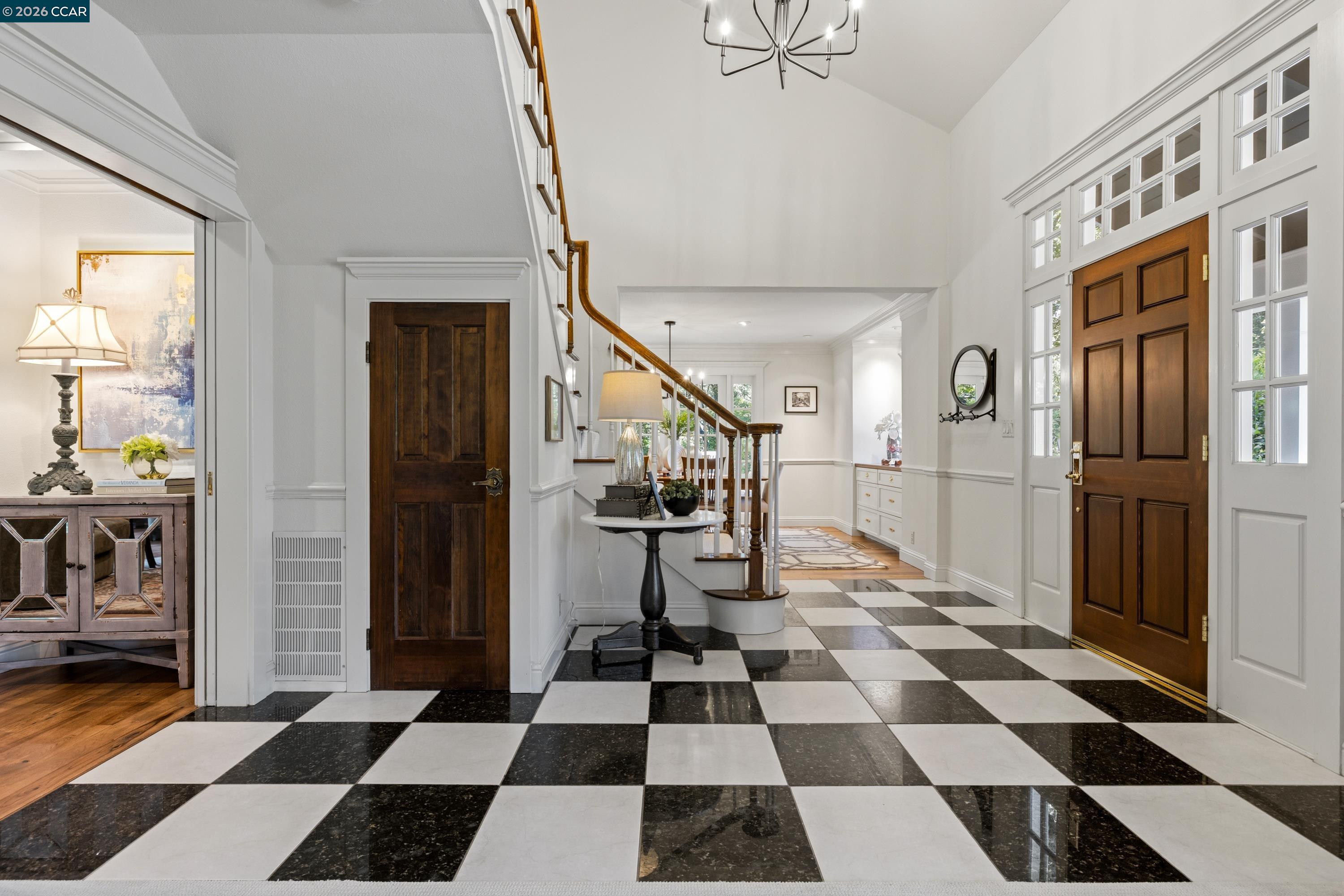 Detail Gallery Image 5 of 52 For 166 Gerald Drive, Danville,  CA 94526 - 4 Beds | 2/1 Baths