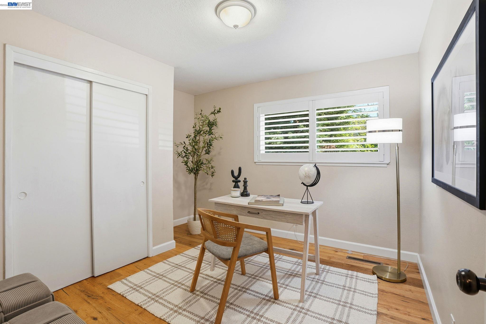 Detail Gallery Image 7 of 20 For 2394 Saint George Dr, Concord,  CA 94520 - 3 Beds | 2 Baths