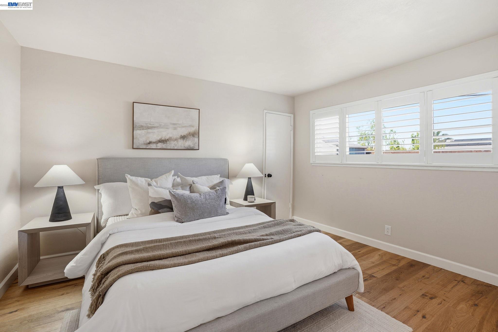 Detail Gallery Image 8 of 20 For 2394 Saint George Dr, Concord,  CA 94520 - 3 Beds | 2 Baths