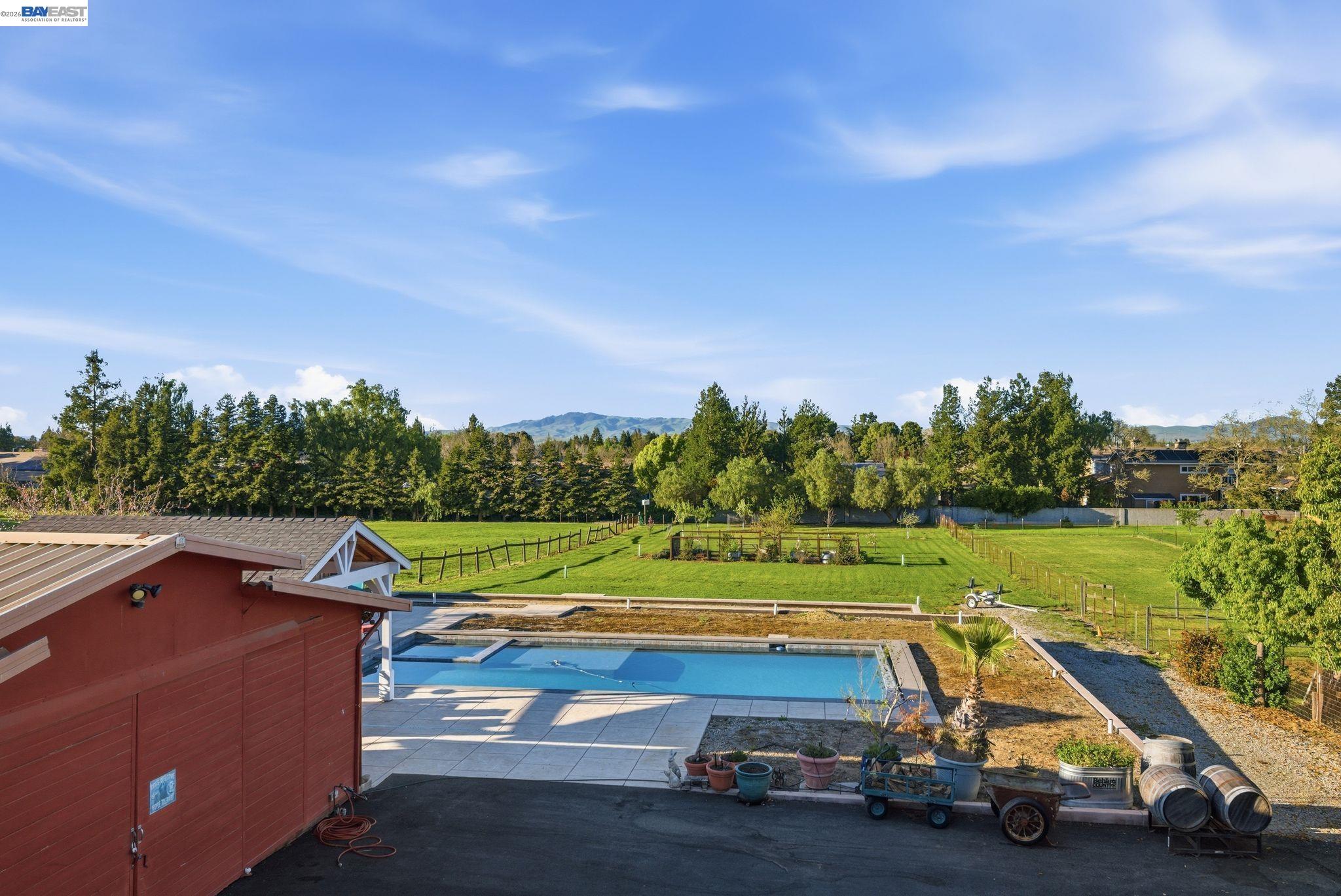 Detail Gallery Image 28 of 54 For 2680 Marina Ave., Livermore,  CA 94550 - 4 Beds | 3/1 Baths