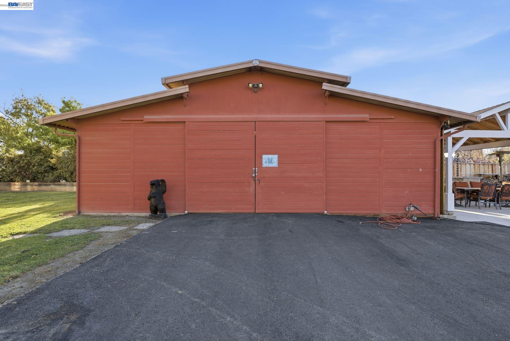 Detail Gallery Image 34 of 54 For 2680 Marina Ave., Livermore,  CA 94550 - 4 Beds | 3/1 Baths