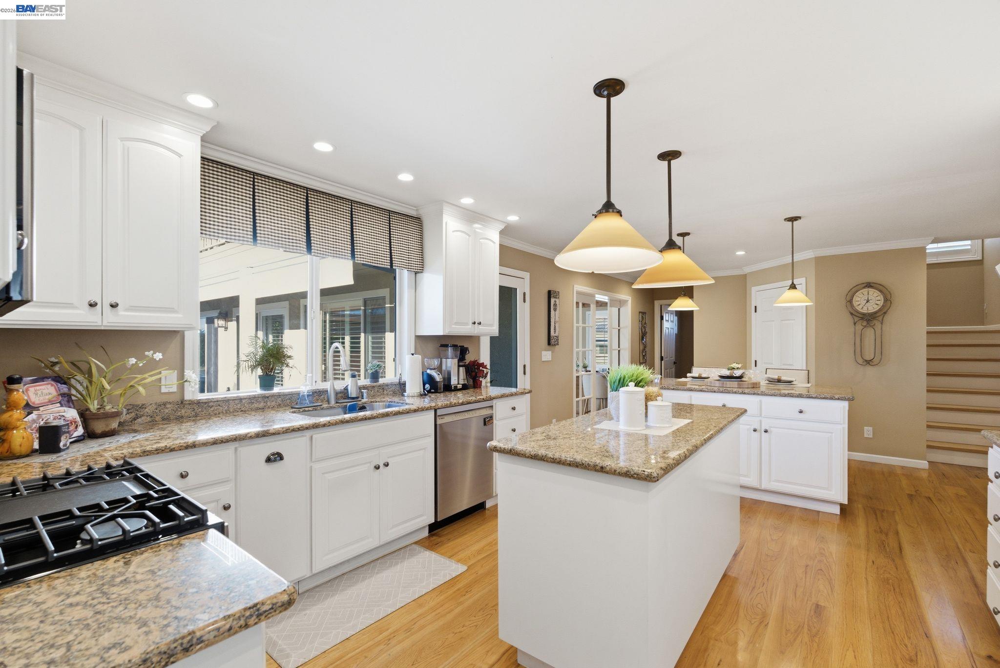 Detail Gallery Image 7 of 54 For 2680 Marina Ave., Livermore,  CA 94550 - 4 Beds | 3/1 Baths