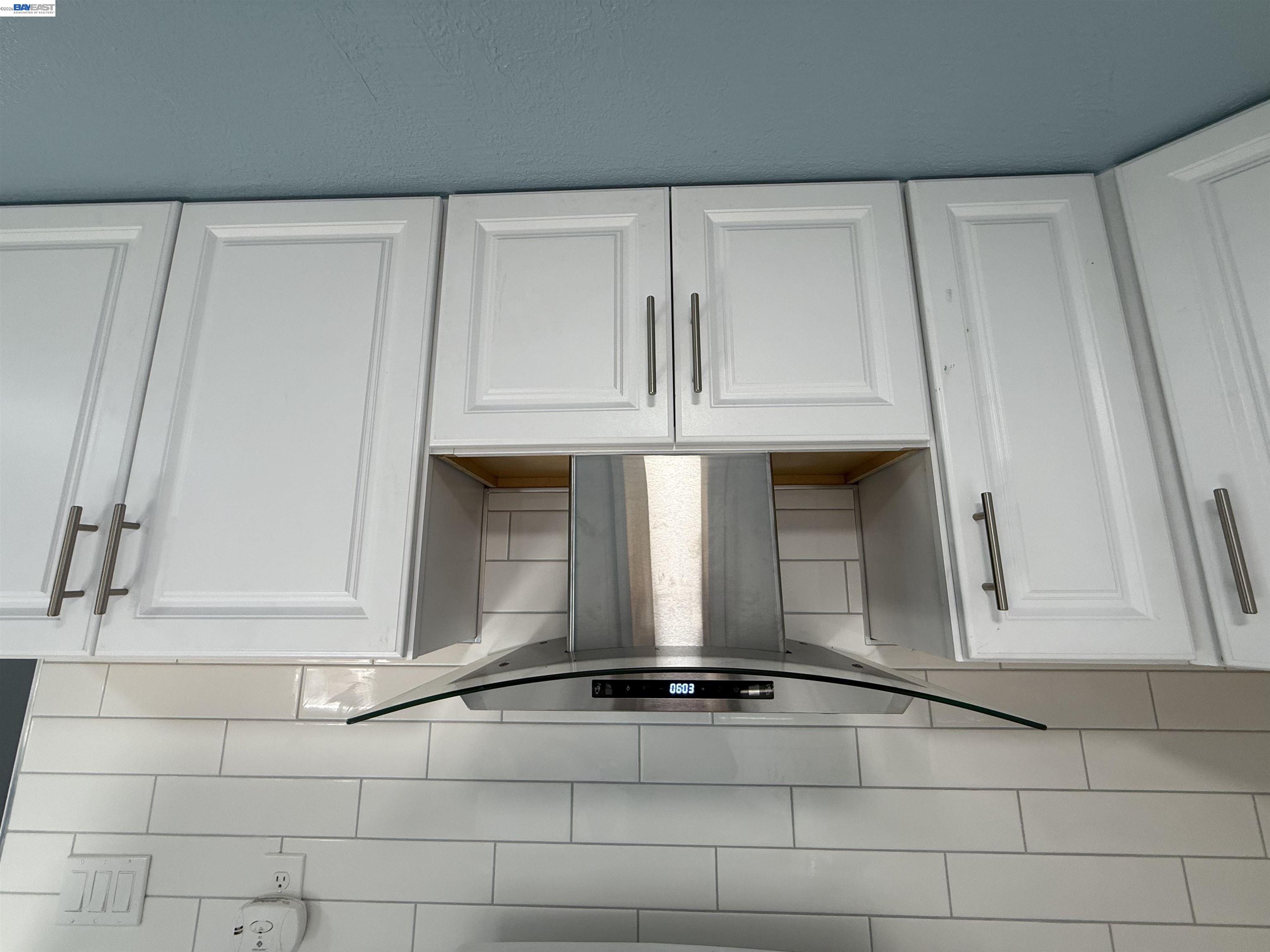 Detail Gallery Image 12 of 37 For 5500 Fruitridge Rd, Sacramento,  CA 95820 - 2 Beds | 1 Baths