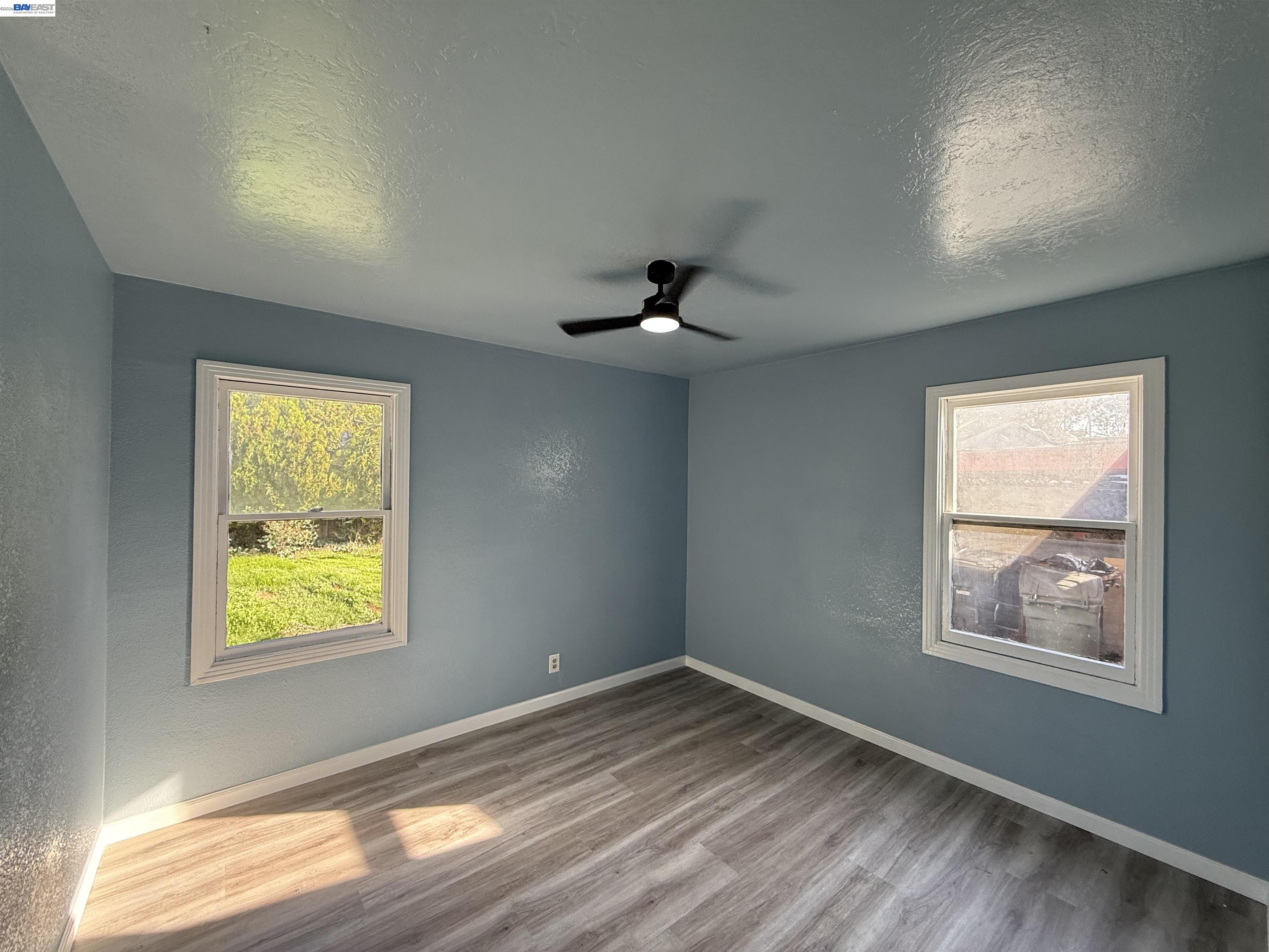 Detail Gallery Image 22 of 37 For 5500 Fruitridge Rd, Sacramento,  CA 95820 - 2 Beds | 1 Baths