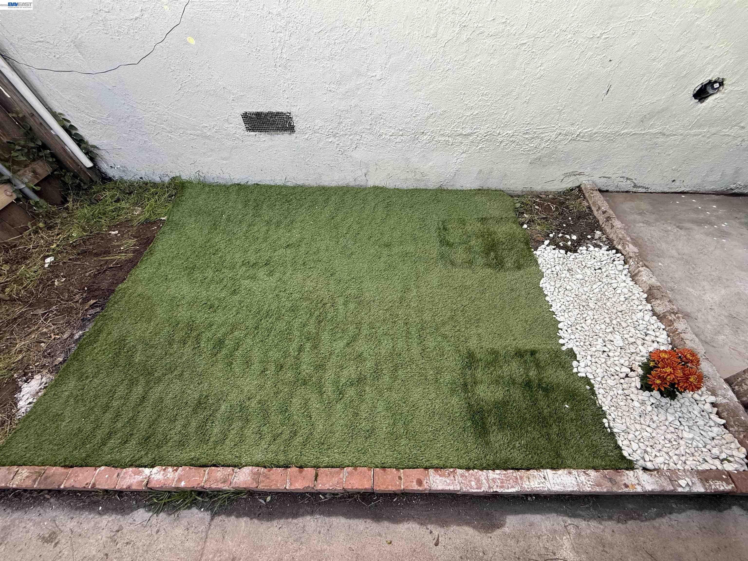 Detail Gallery Image 37 of 37 For 5500 Fruitridge Rd, Sacramento,  CA 95820 - 2 Beds | 1 Baths