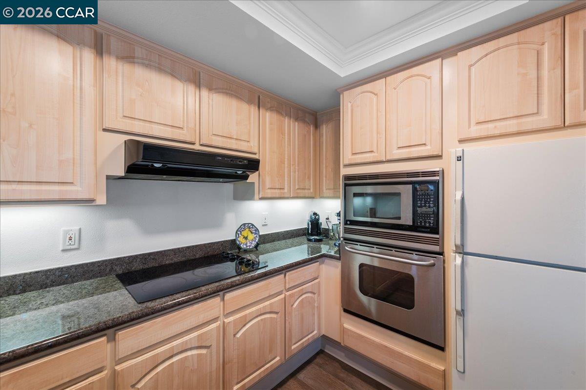 Photo #14: 41127635 Listing: Photo #14