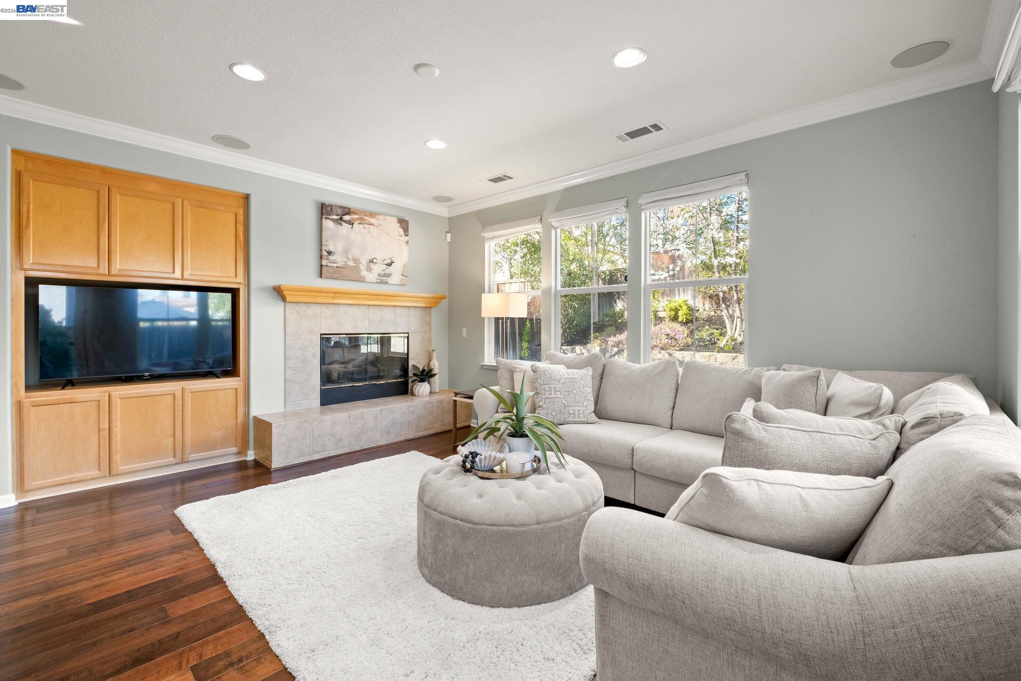 Detail Gallery Image 20 of 49 For 3132 Ashbrook Ln, San Ramon,  CA 94582 - 5 Beds | 3 Baths