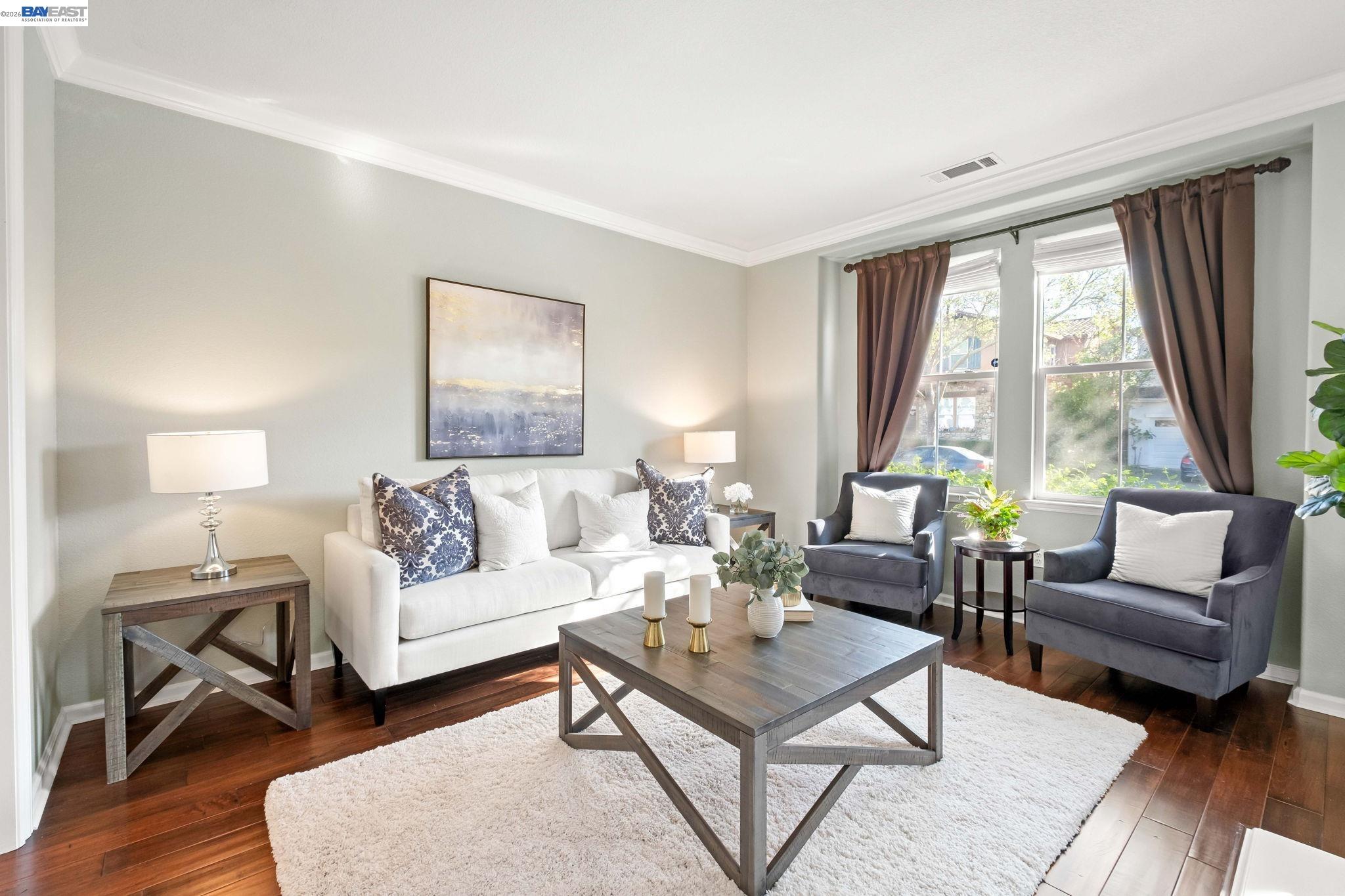 Detail Gallery Image 8 of 49 For 3132 Ashbrook Ln, San Ramon,  CA 94582 - 5 Beds | 3 Baths