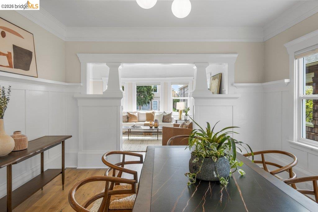 Detail Gallery Image 17 of 52 For 1072 57th St, Oakland,  CA 94608 - 2 Beds | 2 Baths