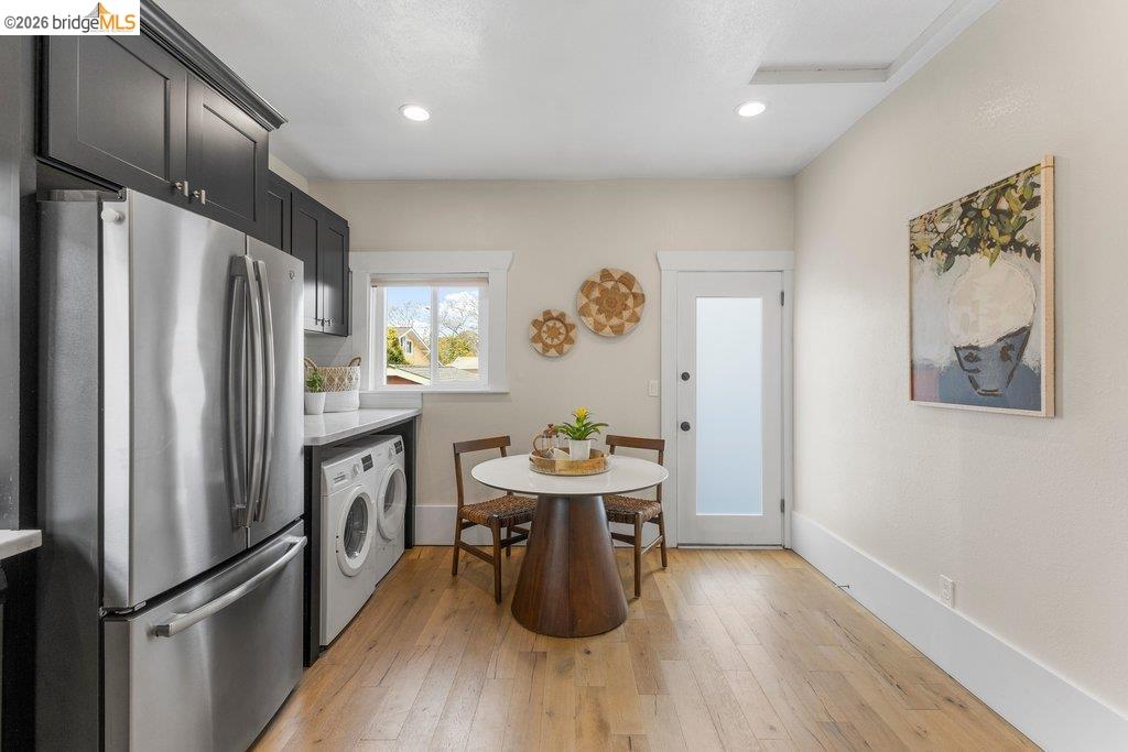 Detail Gallery Image 24 of 52 For 1072 57th St, Oakland,  CA 94608 - 2 Beds | 2 Baths